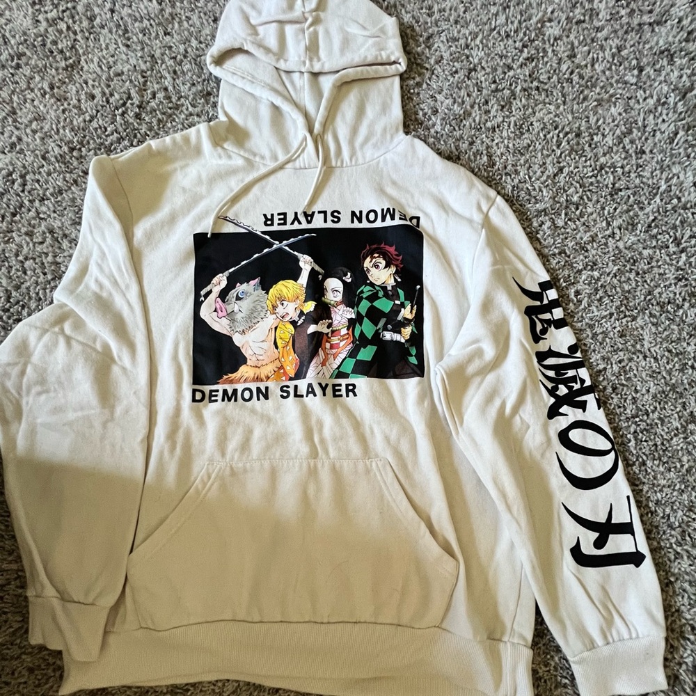 Cream Sweatshirt with Graphic Design